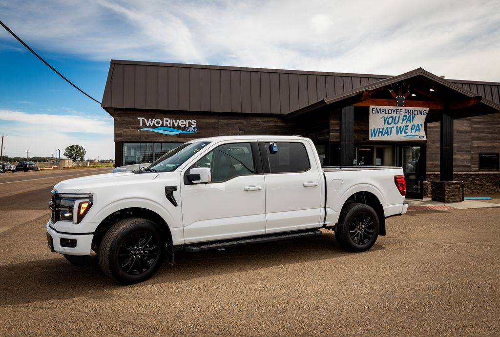 Oxford White 2025 Ford F-150 Pickup Truck Four-Wheel Drive Automatic