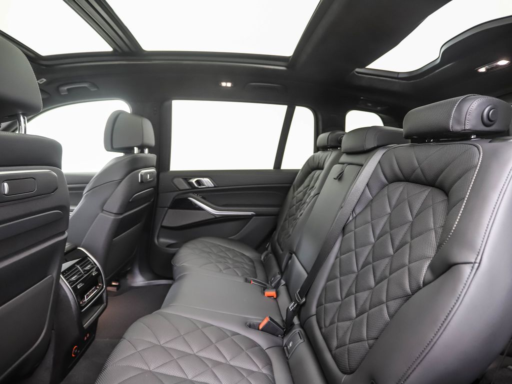 2026 BMW X7 xDrive40i 20