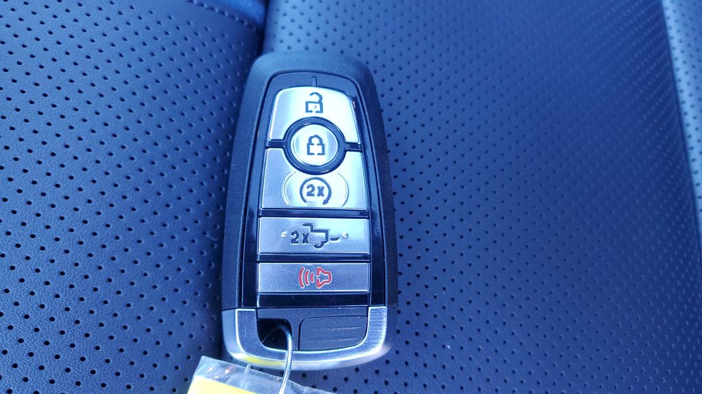 New 2026 Gray Ford Platinum image 42