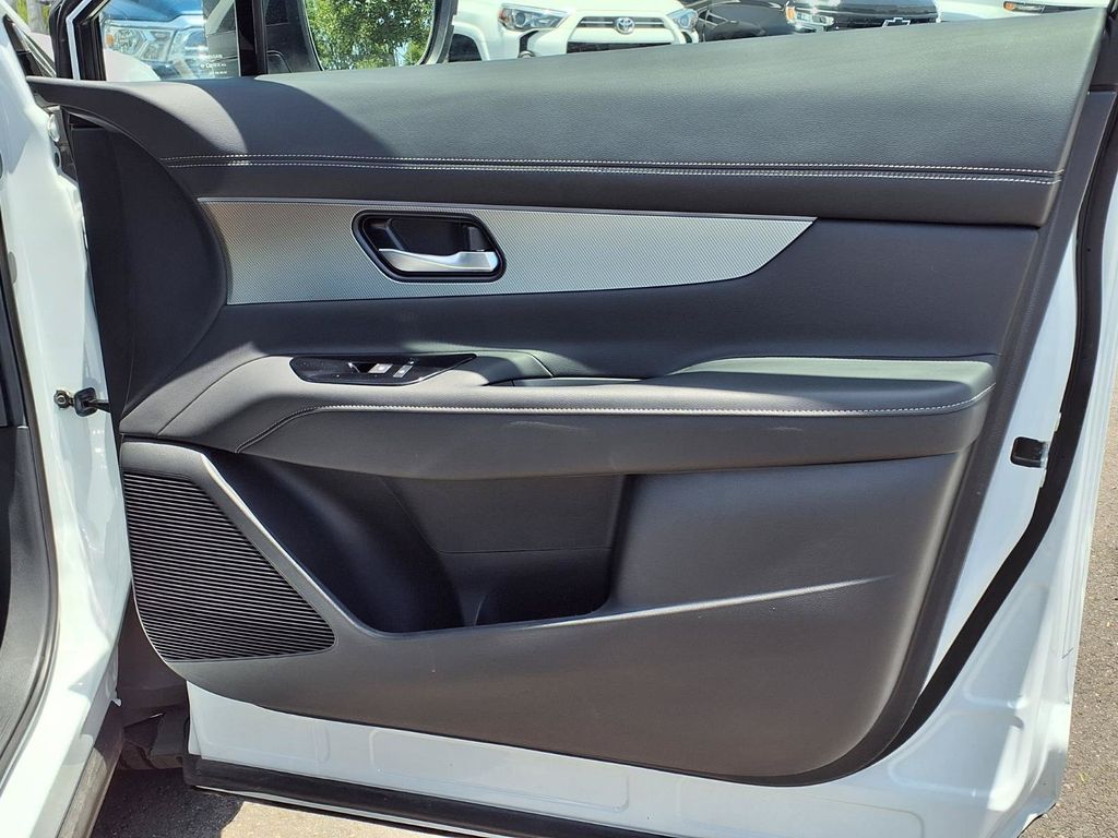 Used 2025 Nissan Murano SUV