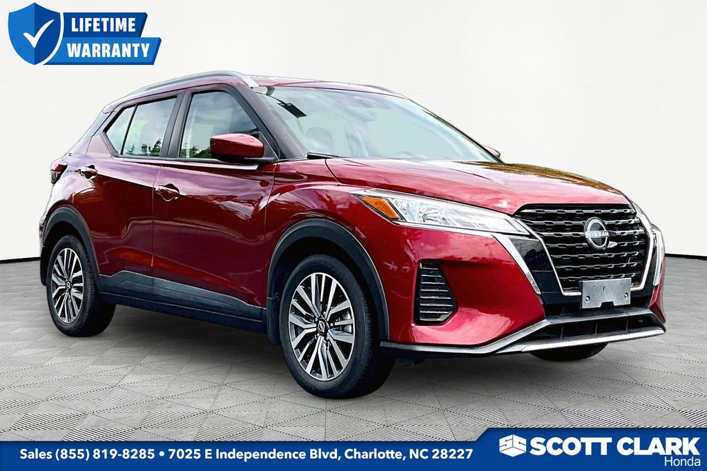 2022 Nissan Kicks 1.6 SV's photo