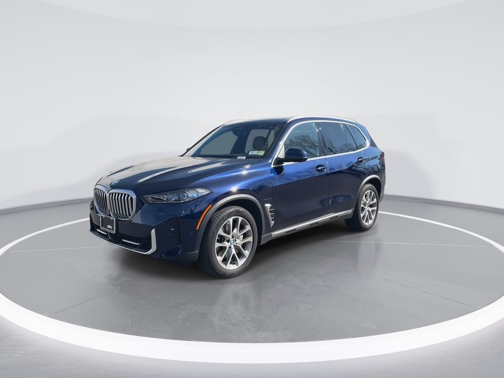 Thumbnail: 2026 BMW X5 - 4