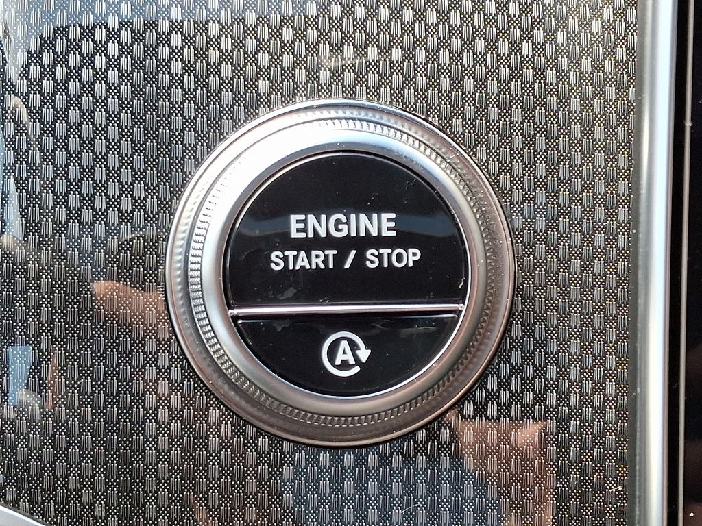 Thumbnail: 2026 Mercedes-Benz GLC - 22