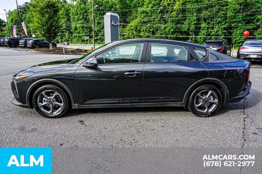 Used 2025 Gray Kia LXS image 7