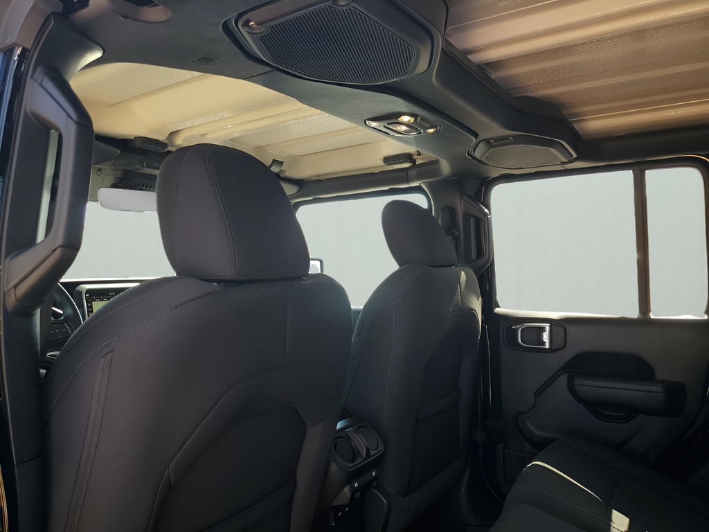 Used Car 2021 Jeep Gladiator  Sport For Sale Under $35,000 In Austin, Texas