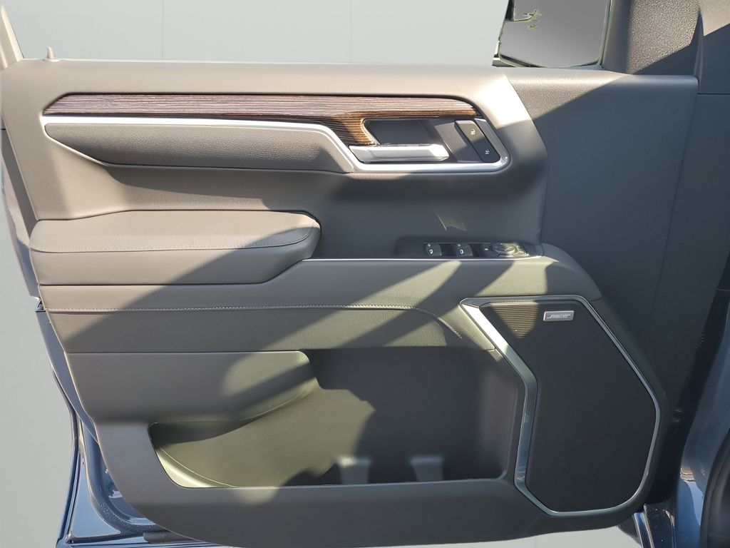 New 2026  GMC Elevation image 26