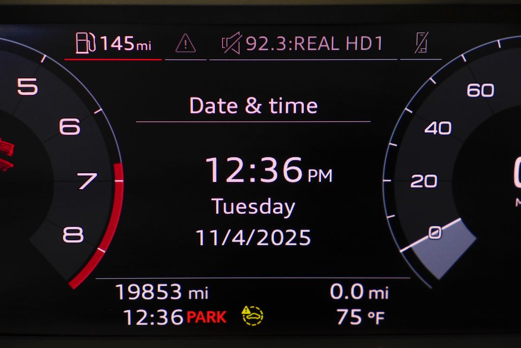 Thumbnail: 2022 Audi Q3 - 32