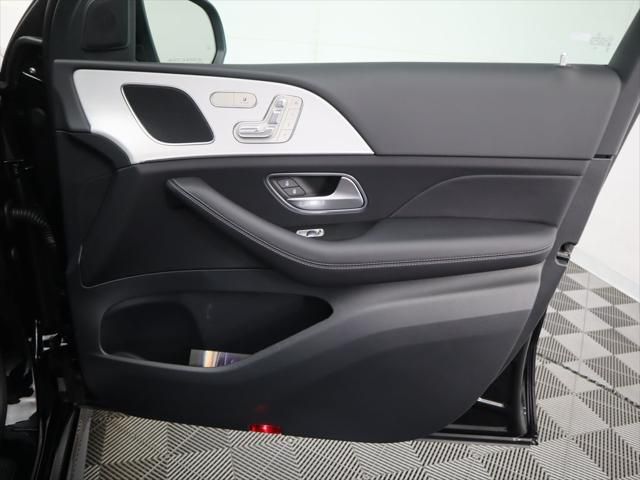 Thumbnail: 2026 Mercedes-Benz GLE - 27