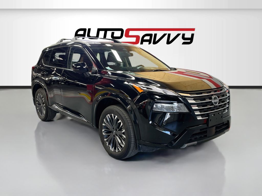 2025 Nissan Rogue Platinum AWD's photo