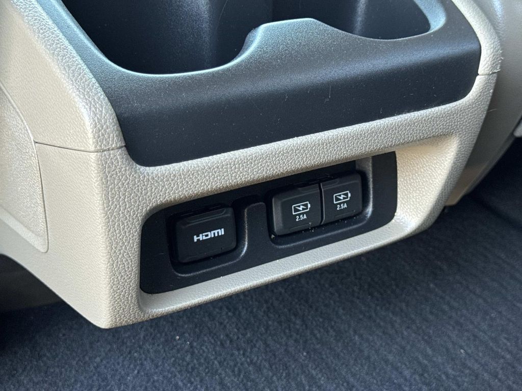 Used 2018 Honda Odyssey Touring 4D Passenger Van