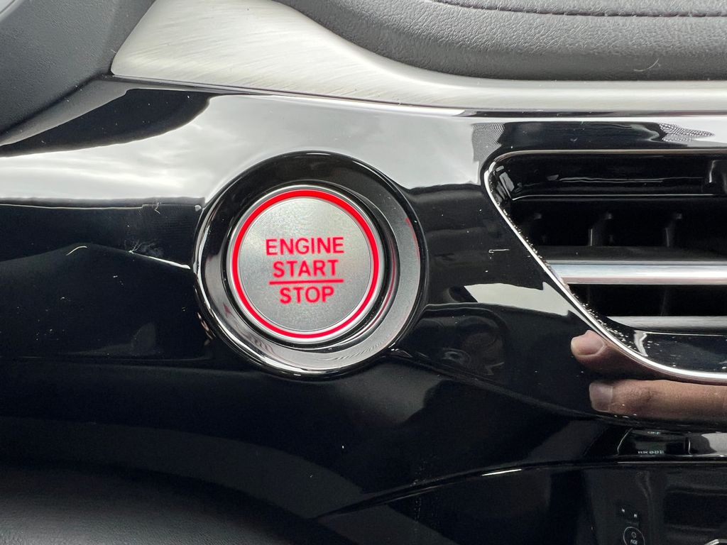 Thumbnail: 2025 Acura MDX - 20