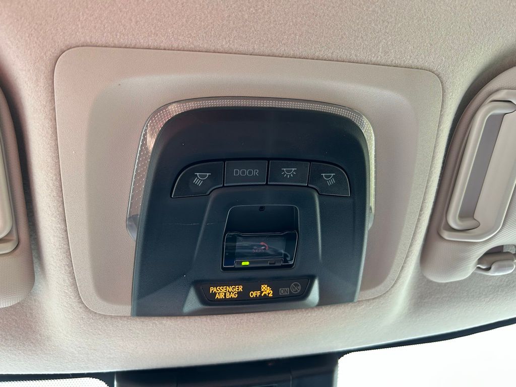 Thumbnail: 2024 Toyota Corolla - 26