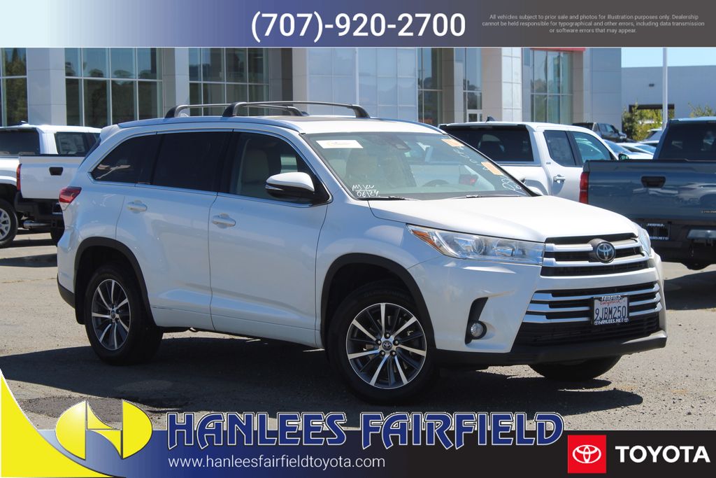 White (Blizzard Pearl) 2018 Toyota Highlander SUV / Crossover All-Wheel Drive 8-Speed Automatic