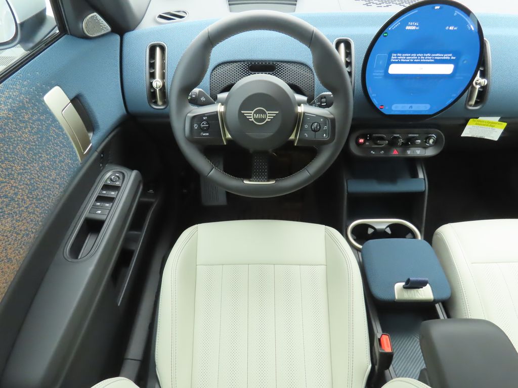 2025 MINI Cooper Countryman Iconic 10
