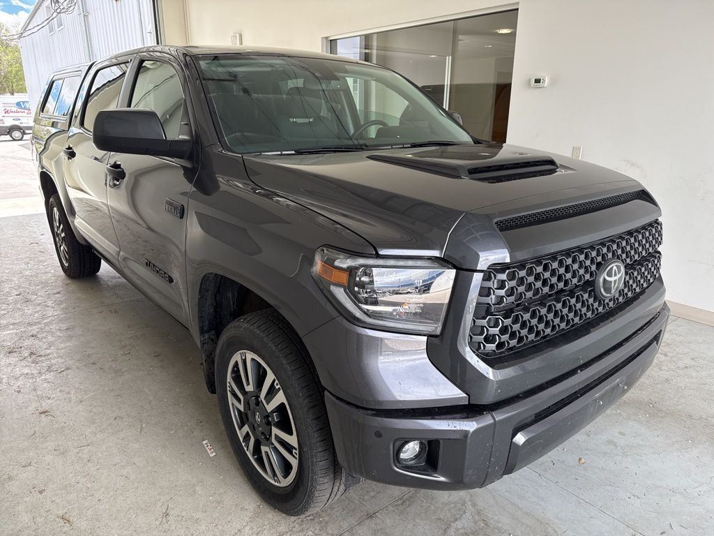 Magnetic Gray Metallic 2020 Toyota Tundra SR5 CrewMax 4WD Pickup Truck Four-Wheel Drive 6-Speed Automatic