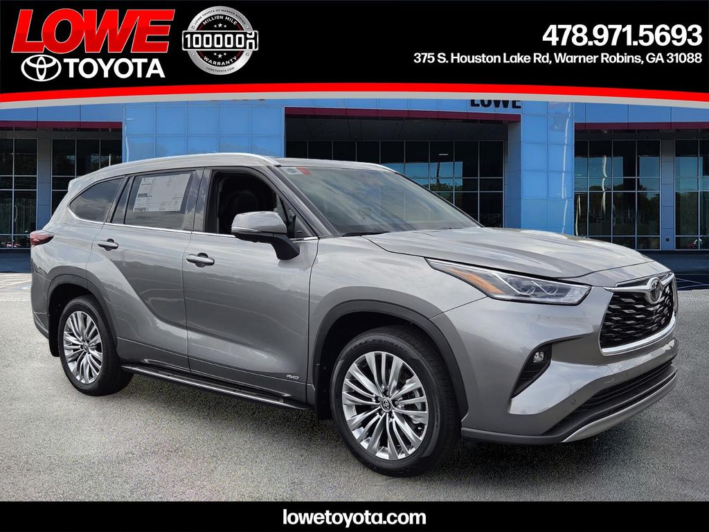 Heavy Metal 2026 Toyota Highlander Hybrid Platinum AWD SUV / Crossover All-Wheel Drive Continuously Variable Transmission
