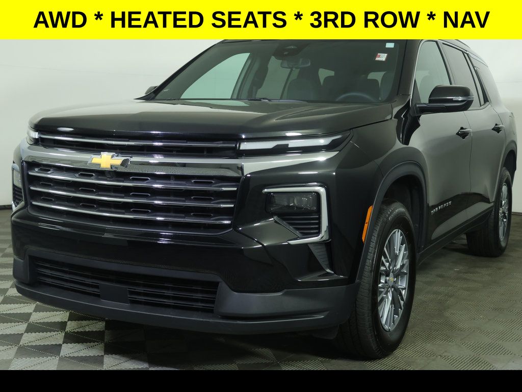 Mosaic Black Metallic 2025 Chevrolet Traverse SUV / Crossover Four-Wheel Drive 8-Speed Automatic