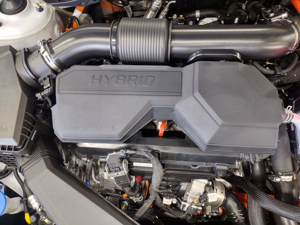 2026 Hyundai Tucson Hybrid Blue SE
