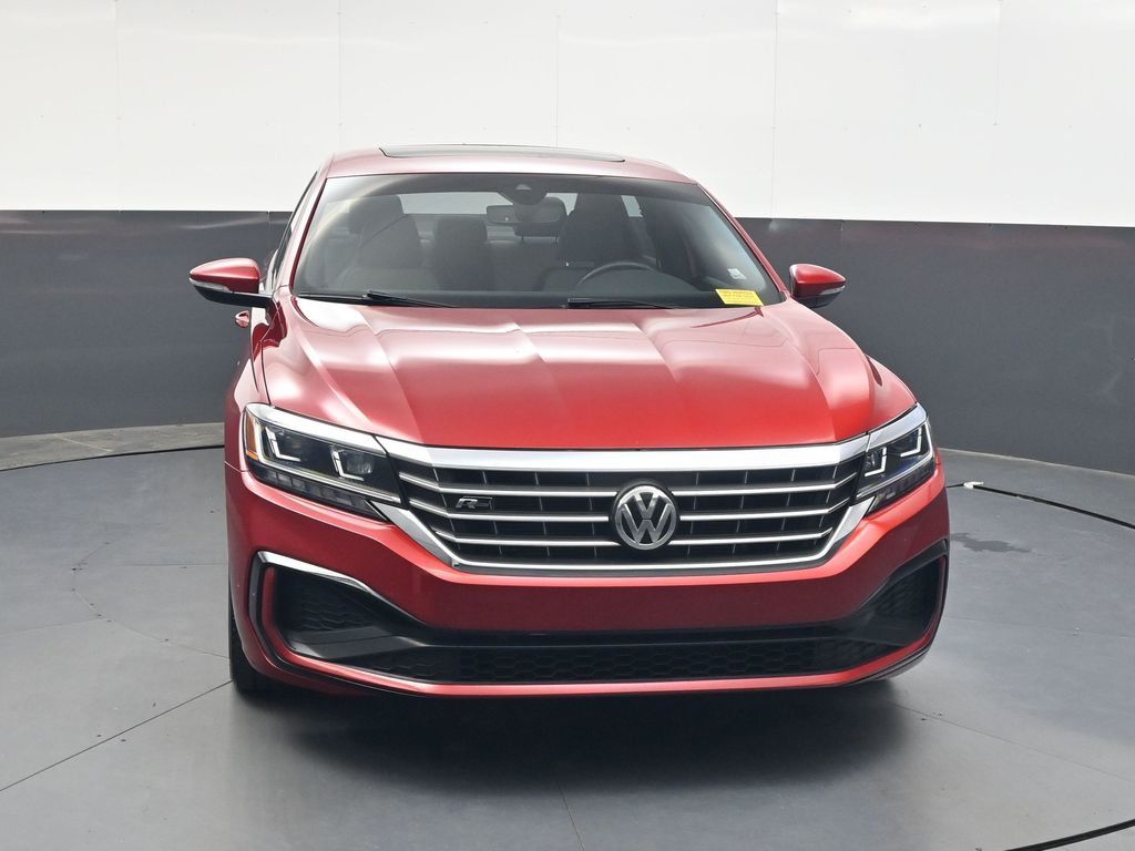 Used 2021  Volkswagen 2.0T R-Line image 9
