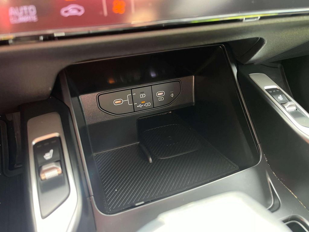 Certified Used 2025 Glacial White Pearl Kia S image 14