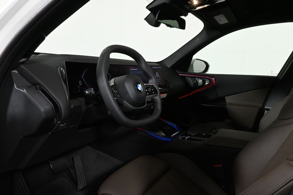 Thumbnail: 2026 BMW X3 - 15