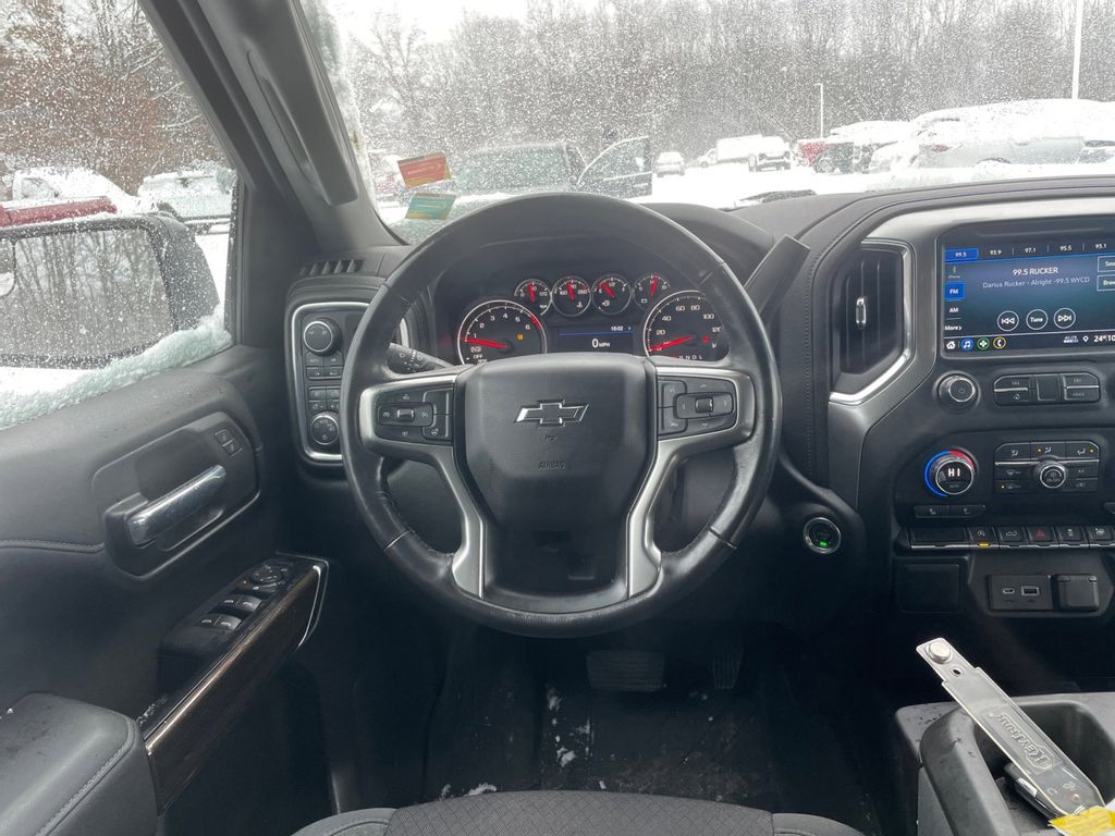 2019 Chevrolet Silverado 1500 RST 9