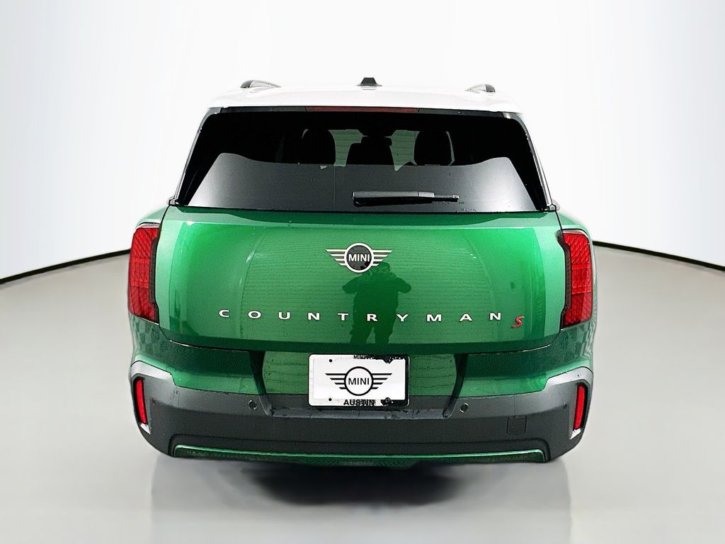 2025 MINI Cooper Countryman Base 6