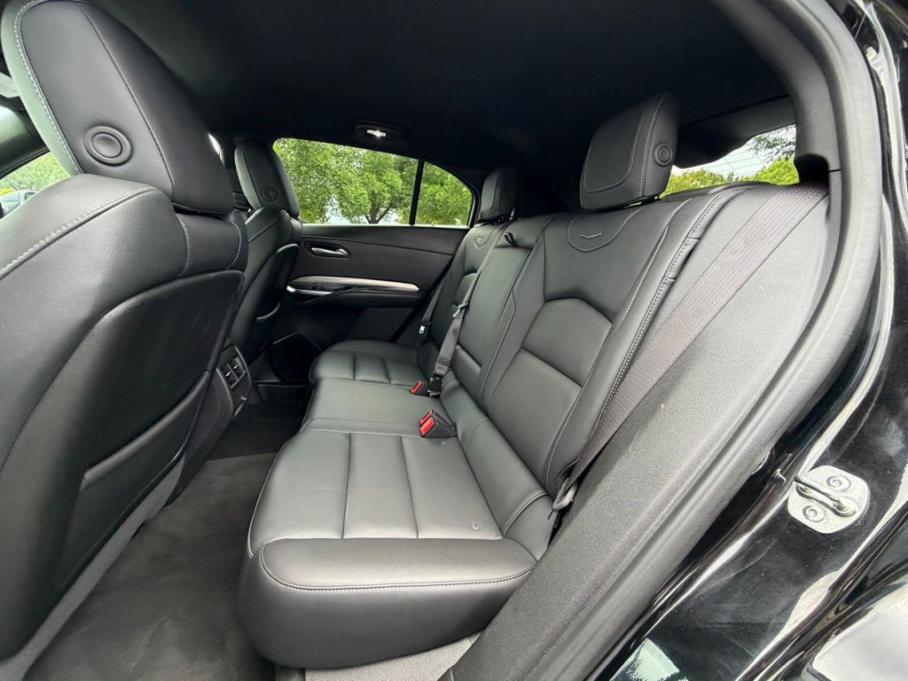 2025 Cadillac XT4 Premium Luxury Stellar Black Metallic - Jim Hudson Acura - Image 28