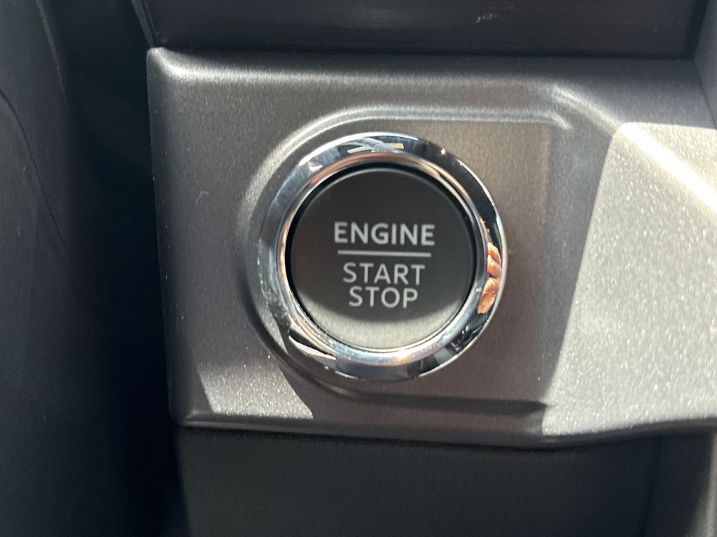 New 2026 White Ford XLT image 23