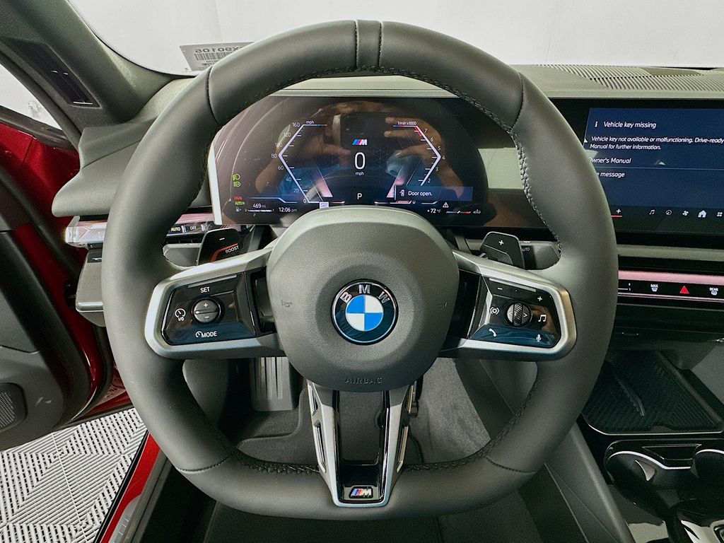 Thumbnail: 2027 BMW 5 Series - 10