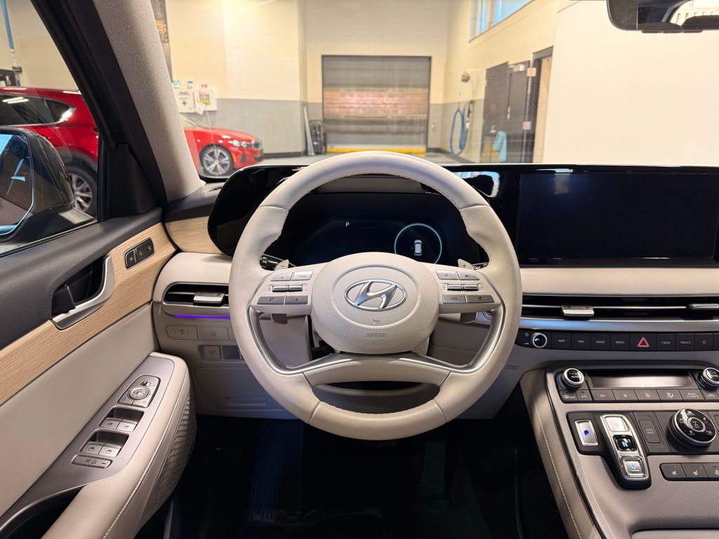Thumbnail: 2025 Hyundai Palisade - 22