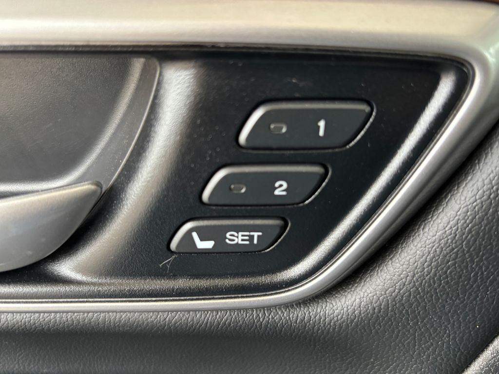 Thumbnail: 2020 Honda CR-V - 26