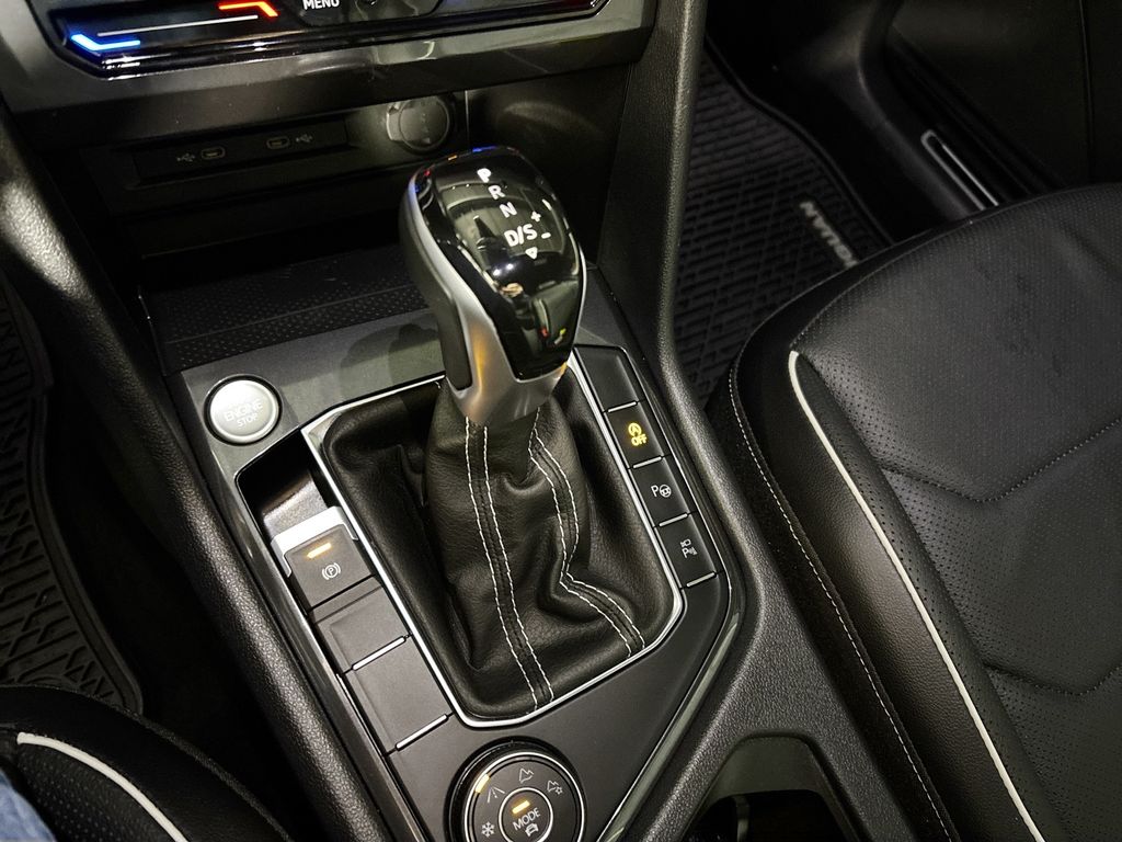 2022 Volkswagen Tiguan 2.0T SEL R-Line