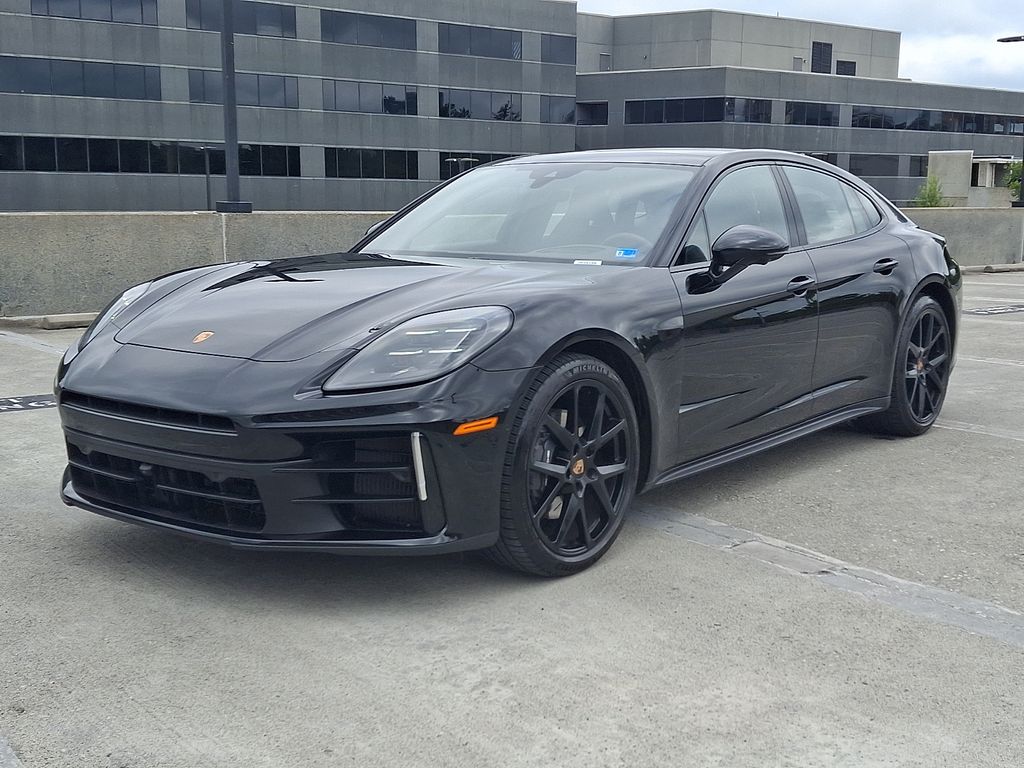 Thumbnail: 2025 Porsche Panamera - 1