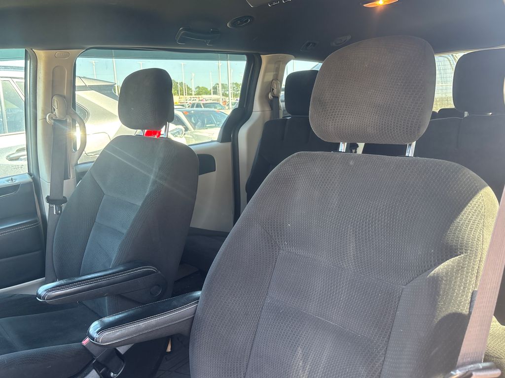 Used 2016 Dodge Grand Caravan SE Plus with VIN 2C4RDGBG2GR349482 for sale in Brandon, MS