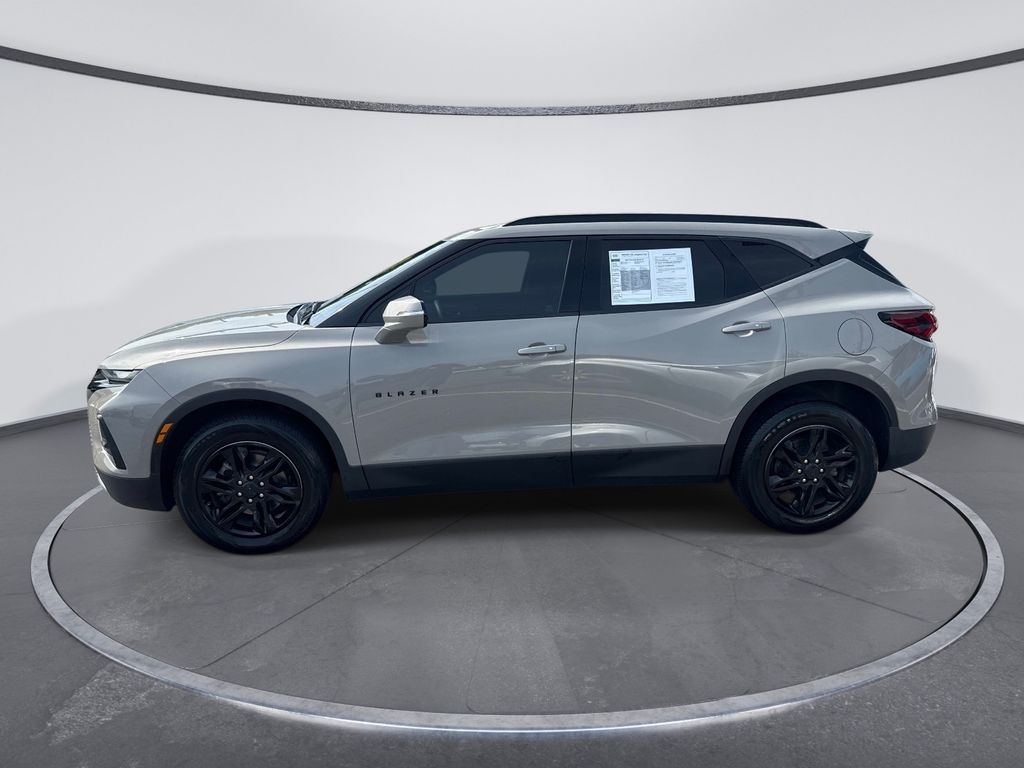 Used 2021 Gray Chevrolet LT image 4