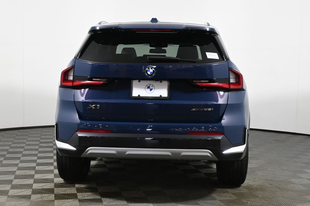 Thumbnail: 2026 BMW X1 - 6