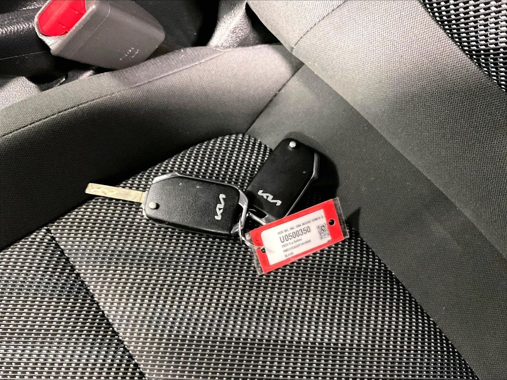 2023 Kia Seltos — photo 29