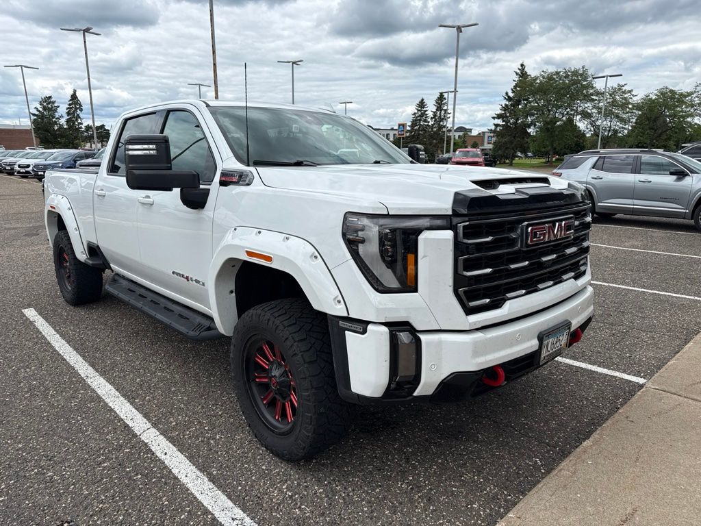 Summit White 2024 GMC Sierra 3500HD Pickup Truck Four-Wheel Drive Automatic