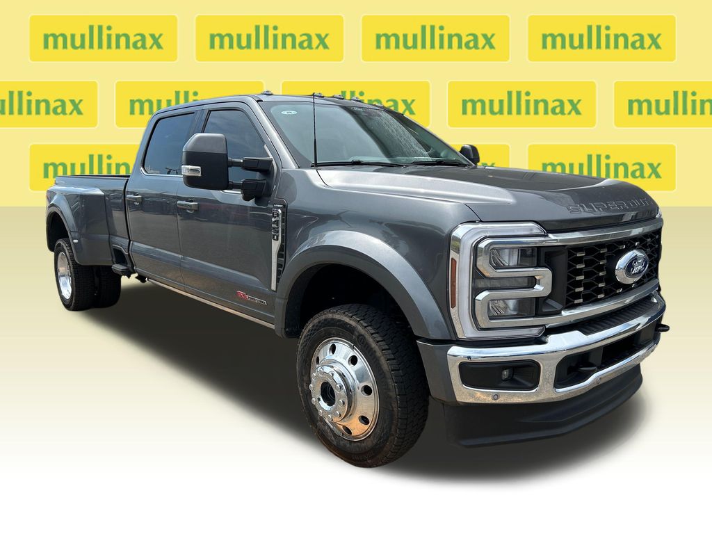 Carbonized Gray Metallic 2025 Ford F-450 Super Duty Pickup Truck Four-Wheel Drive Automatic