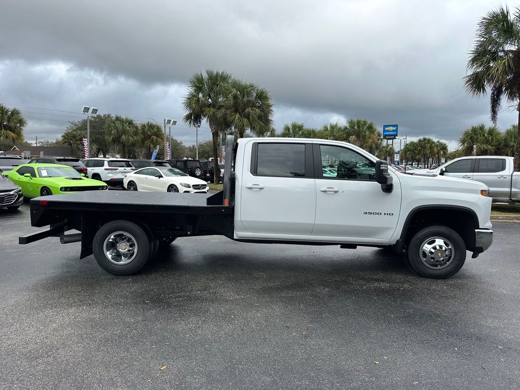 2024 Chevrolet Silverado 3500HD LT 9