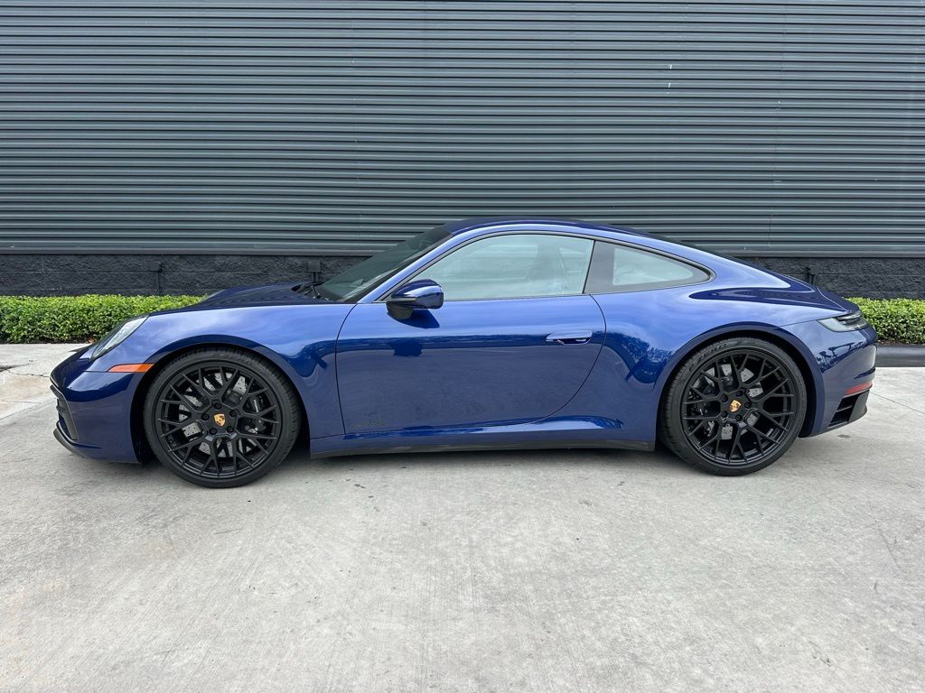 Thumbnail: 2024 Porsche 911 - 3