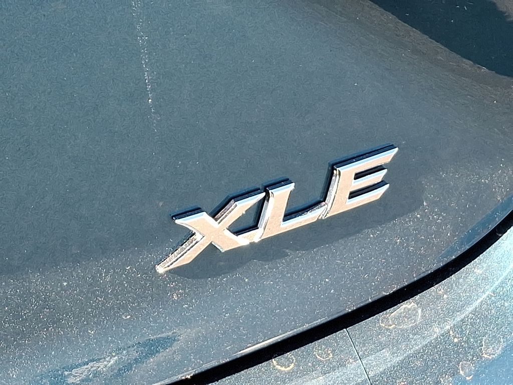 Thumbnail: 2026 Toyota Camry - 12