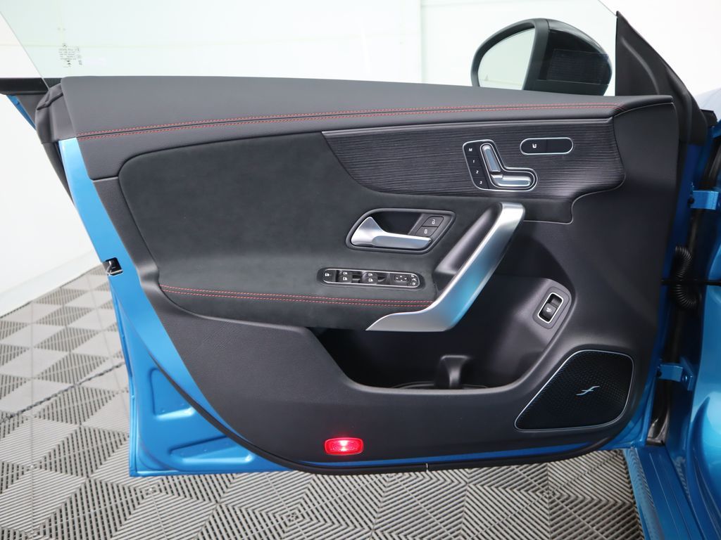 Thumbnail: 2026 Mercedes-Benz CLA - 26