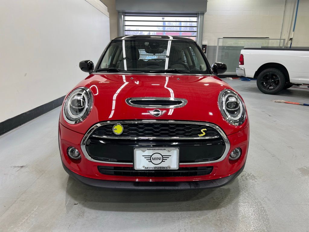 2021 MINI Cooper SE 8