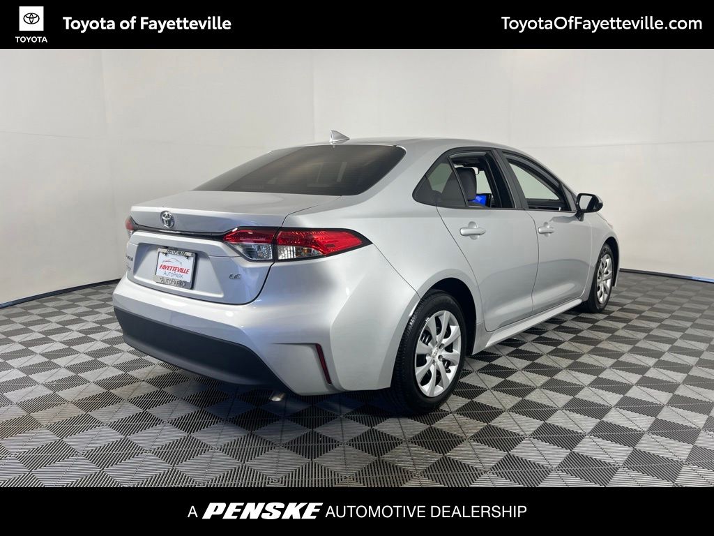 Thumbnail: 2023 Toyota Corolla - 5