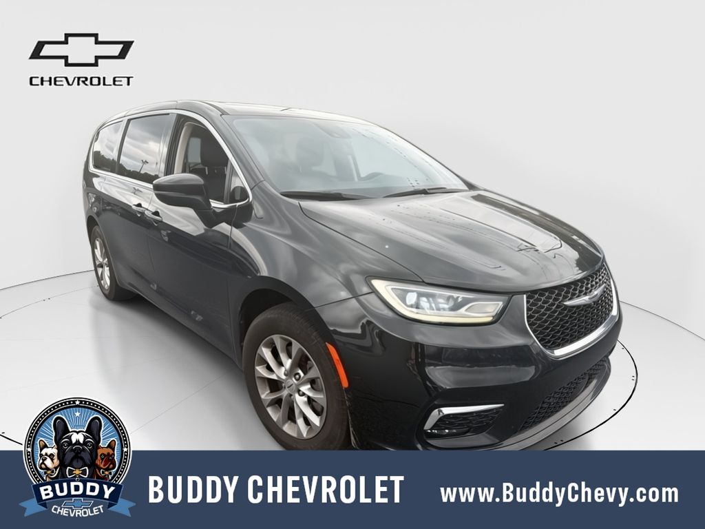  2023 Chrysler Pacifica Touring L AWD   
