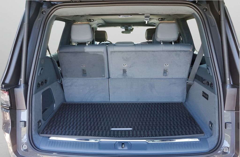 Used Car 2024 Jeep Grand Wagoneer  Utility Series Iii Four Wheel Drive For Sale Under $90,000 In Austin, Texas