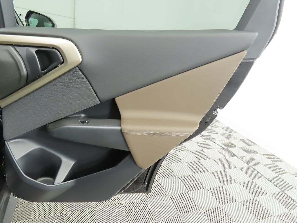 Thumbnail: 2025 BMW X3 - 28