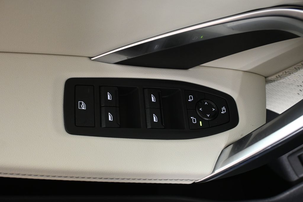 Thumbnail: 2026 BMW X1 - 26